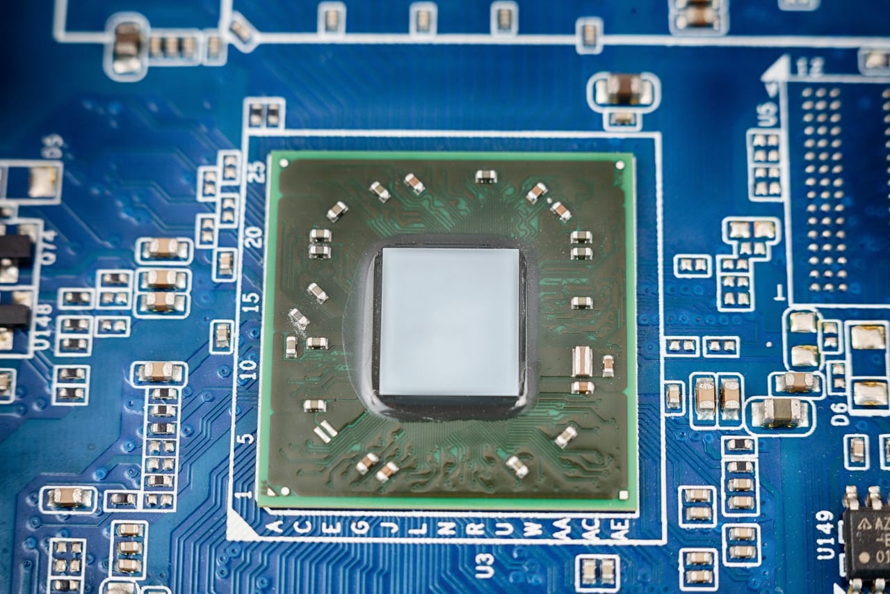 YINCAE UF 158D